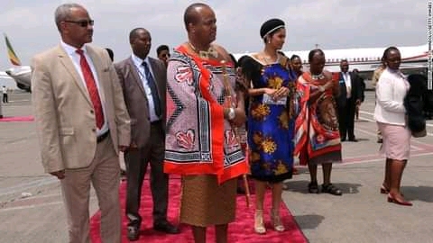 SWAZILAND: King Mswati flees to God knows where amid massive protests