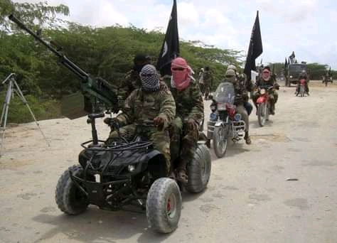 SOMALIA: Al-Shabaab executes one soldier, sorcerer