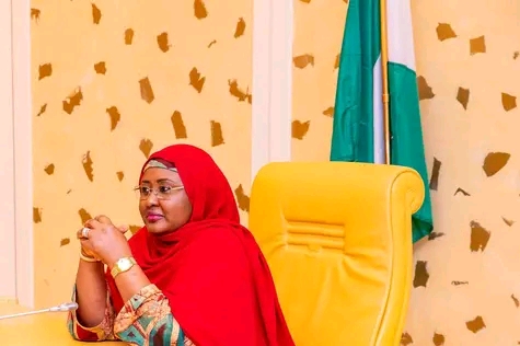 NIGERIAN FIRST LADY’S APOLOGY STIRS PUBLIC ANGER