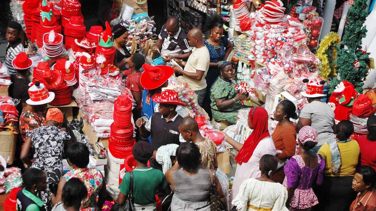 NIGERIA: Naira Scarcity Hits Christmas Shoppers Hard as ATMs Stay Dry