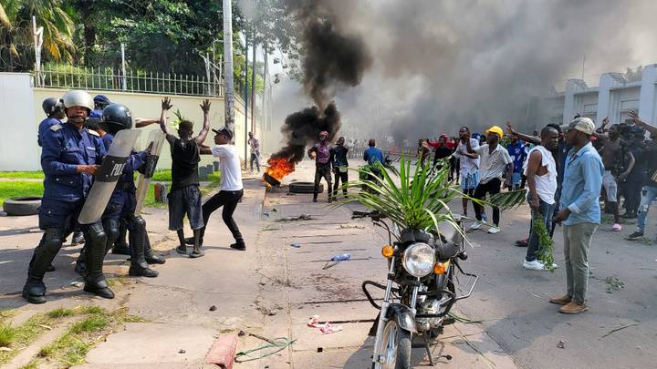 Protests Erupt in Kinshasa as Demonstrators Target Embassies Over Eastern Congo Conflict